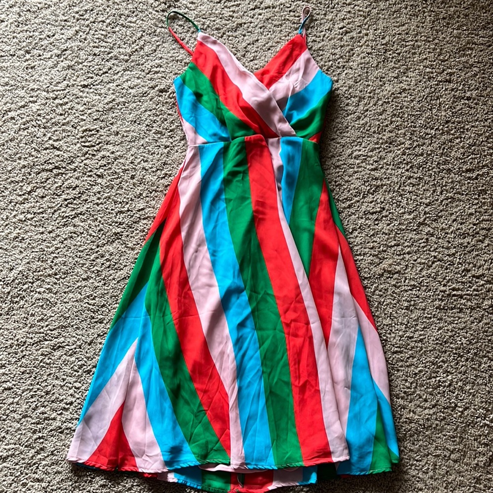 Colorful spaghetti strap dress with cute tie back